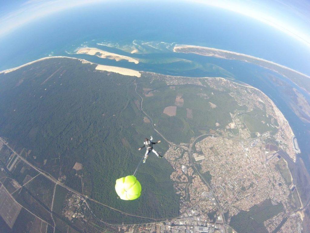 Fête des Pères : idées cadeaux B'A - vertical tair parachutisme - Bassin d'Arcachon